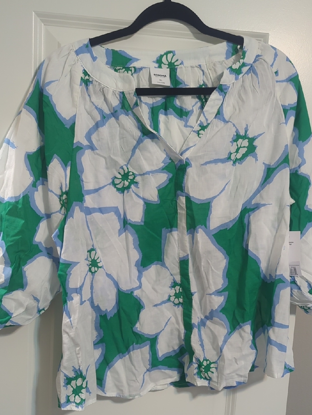 Sonoma White Floral V-Neck Blouse XL, NWT